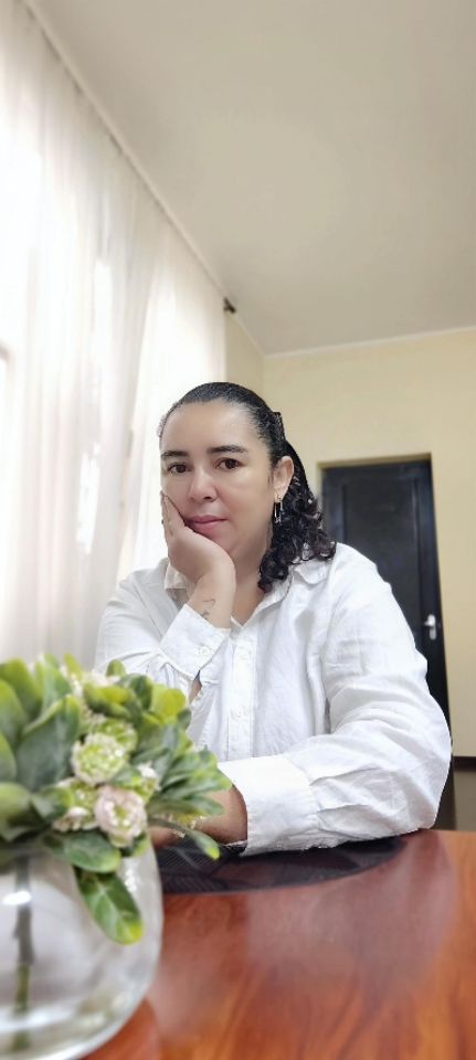 goodnovel comment avatar