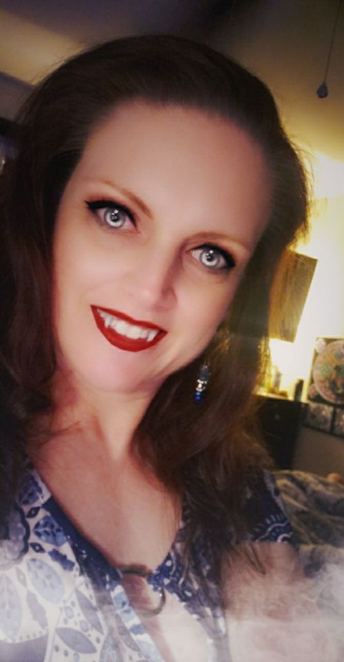 goodnovel comment avatar