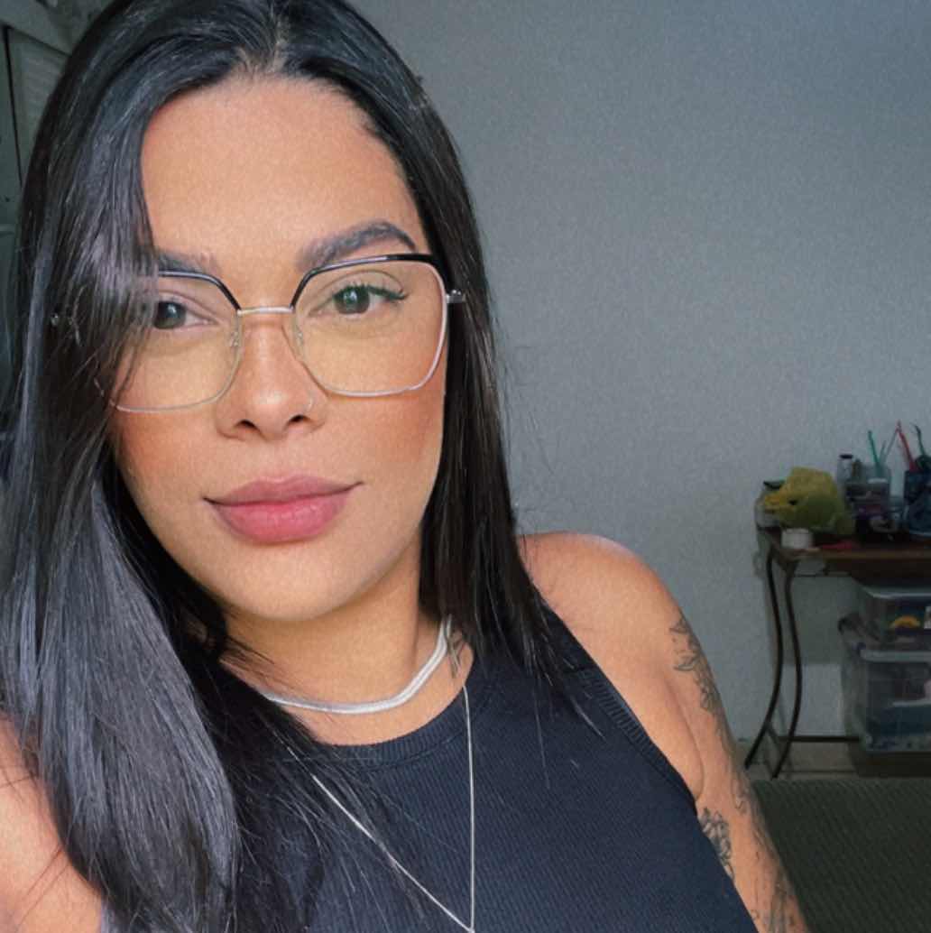 goodnovel comment avatar