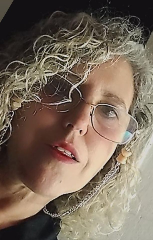 goodnovel comment avatar