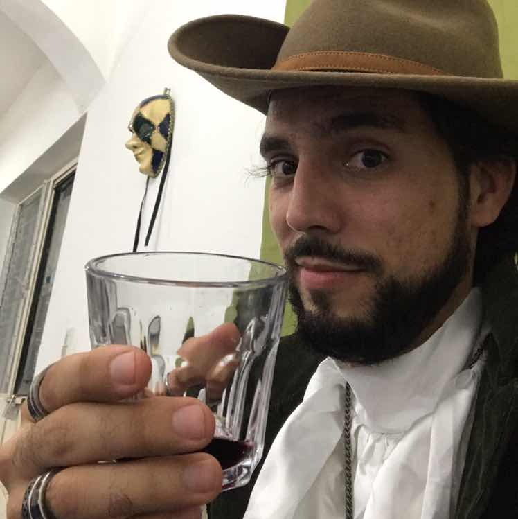 goodnovel comment avatar