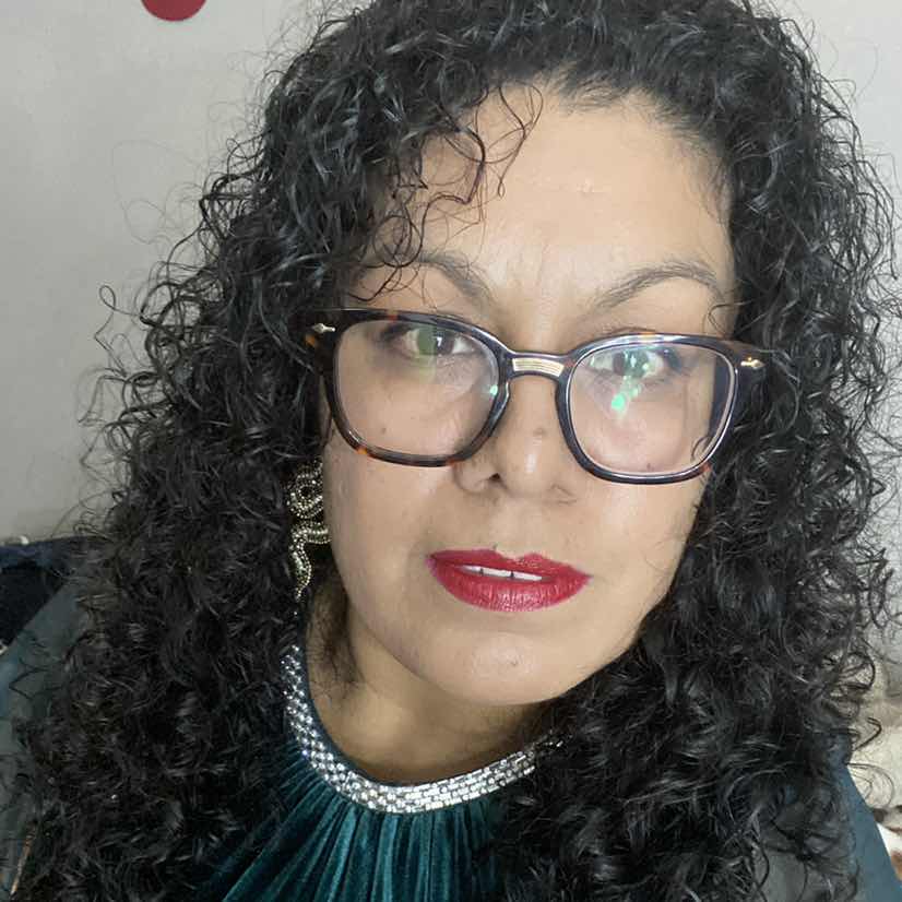 goodnovel comment avatar