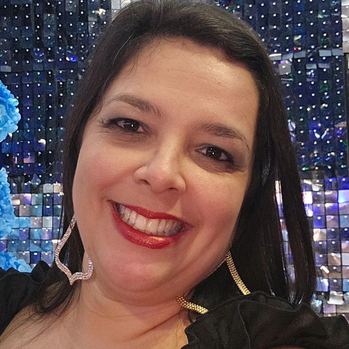 goodnovel comment avatar