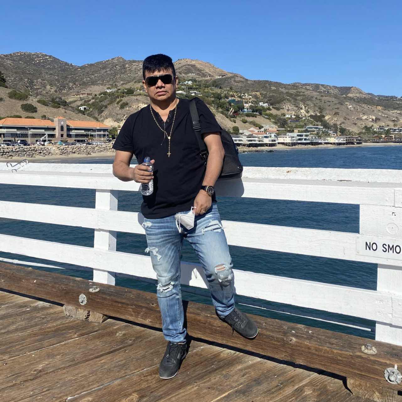 goodnovel comment avatar