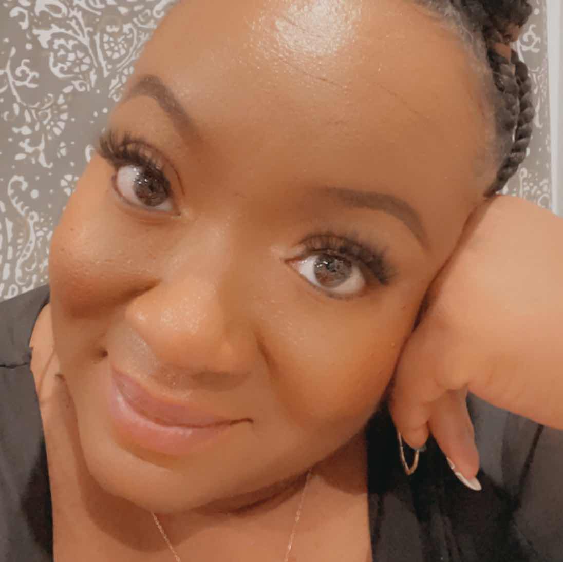 goodnovel comment avatar