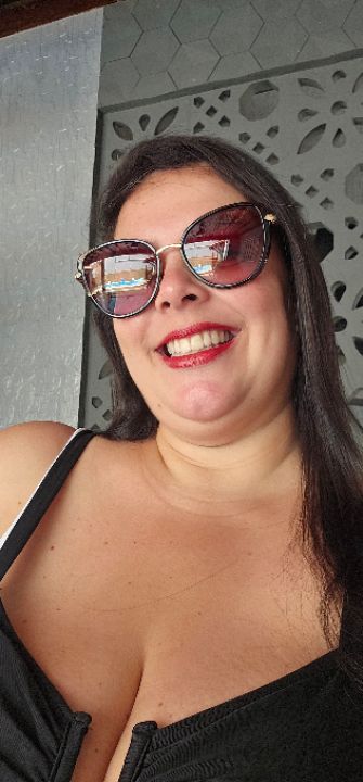 goodnovel comment avatar